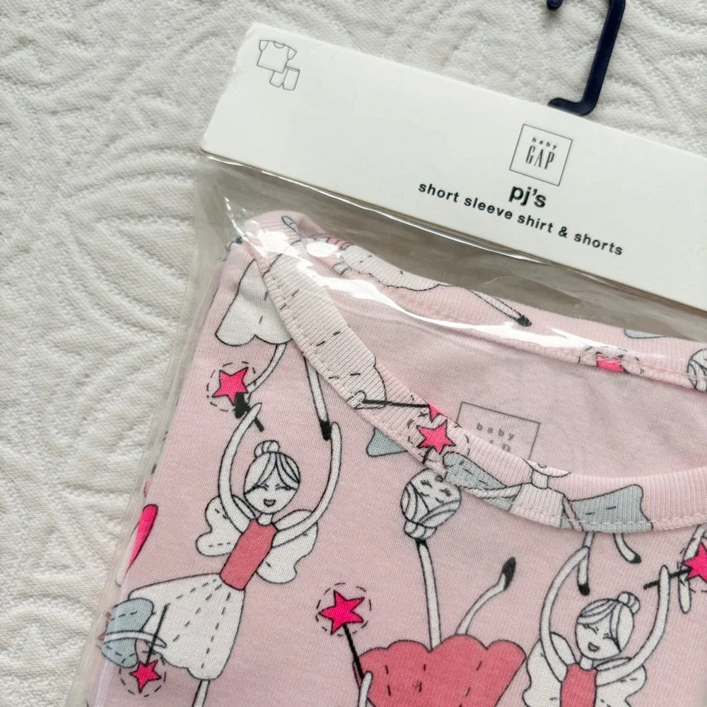 Gap Girls' Fairy and Fruit Pajama‎ Sets (5T - 1 Short Sleeve, 1 Long Sleeve)